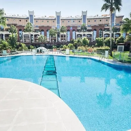 797 - Bellagio: Beachfront Elegance With Indoor & Outdoor Pools * Benalmadena
