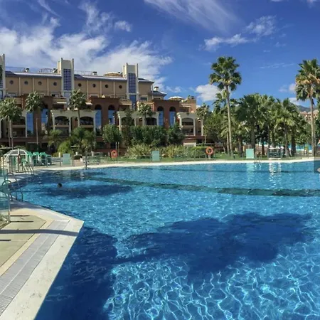 797 - Bellagio: Beachfront Elegance With Indoor & Outdoor Pools *