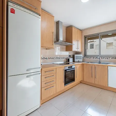 797 - Bellagio: Beachfront Elegance With Indoor & Outdoor Pools Benalmadena